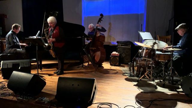 Lena Bloch & Feathery - Mad Mirror (Bloch) - at The Falcon, Marlboro NY - March 8 2020 смотреть онлайн