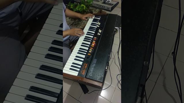 roland VK09 electronic organ смотреть онлайн