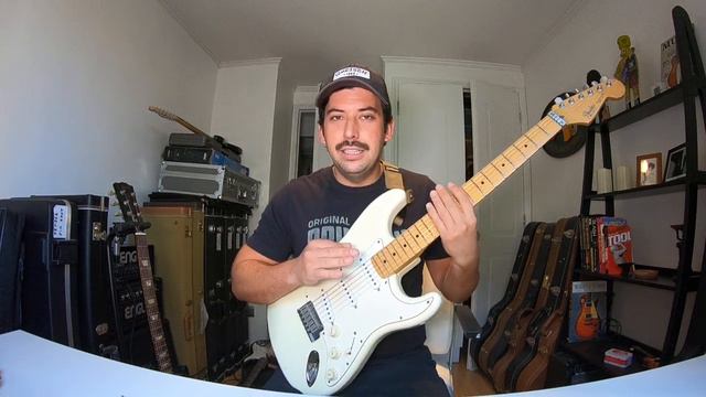 ¿Cuales son las diferencias entre una Fender American Special y una American Standard Stratocaster? смотреть онлайн