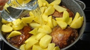 Сочные, куриные бедрышки на сковороде с картошкой/ БЫСТРЫЙ УЖИН