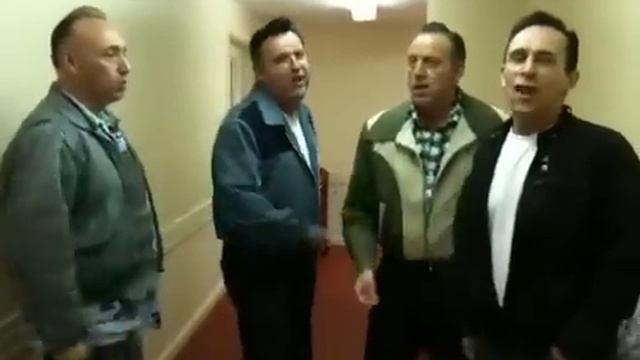 The roomates there's a moon out tonight смотреть онлайн