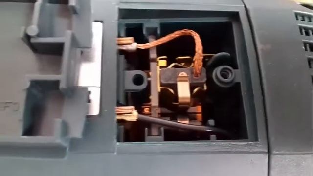 METABO W21 230 con mando giratorio potente,comodo,fiable i un pequino fallo смотреть онлайн