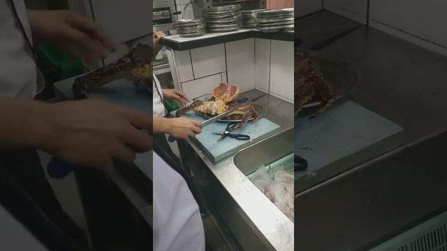How to cut king crab смотреть онлайн