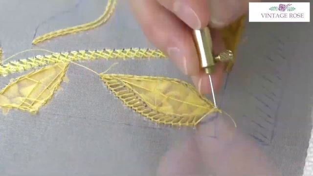 Dior Hand cuff embroidery DIY смотреть онлайн