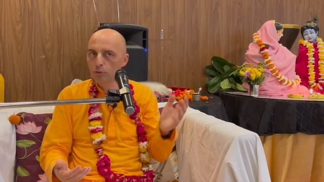 ШБ 10.88.1. Можно ли ждать от Кришны материальных благ? (10.10.2022). Ватсала дас смотреть онлайн