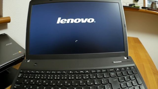 ThinkPad E540 ちょっとスペック見てみよう(・∀・) смотреть онлайн