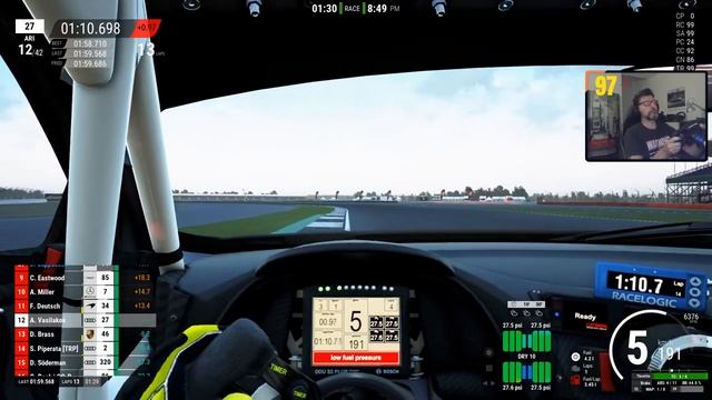 Dealing with the problem in the car (me) - Silverstone Audi GT3 community races смотреть онлайн