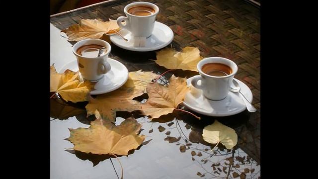 Осенний бенефис смотреть онлайн