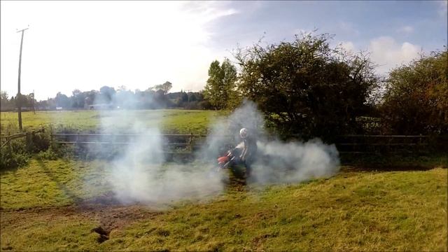 QBC #4 Dirt Bike CRASHES! Honda MTX 125 + Rieju SMX 125 - FAIL смотреть онлайн