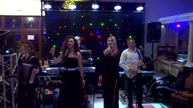 Марина і компанія. Сама П`ю, Сама Наливаю, Сама Собі Стелю смотреть онлайн