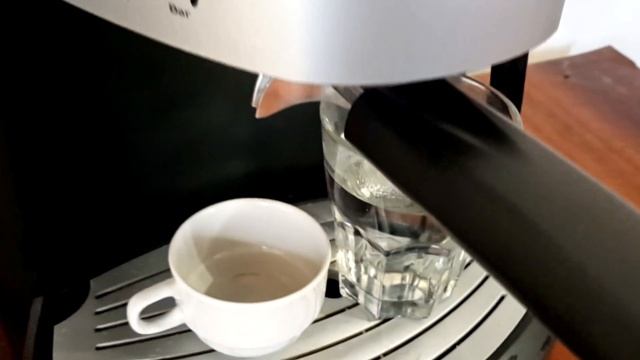 Saeco Nina Plus Bar - Espresso + Americano + Cappuccino (обзор Rewiev)