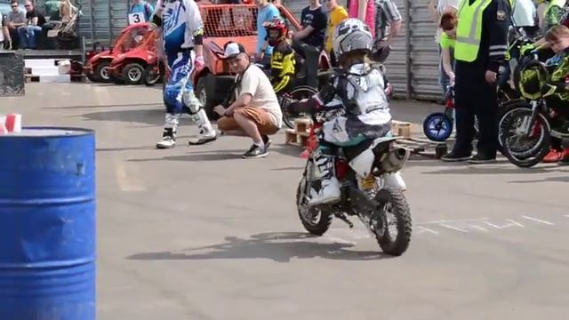 Автошкола "Лидер". День открытых дверей смотреть онлайн