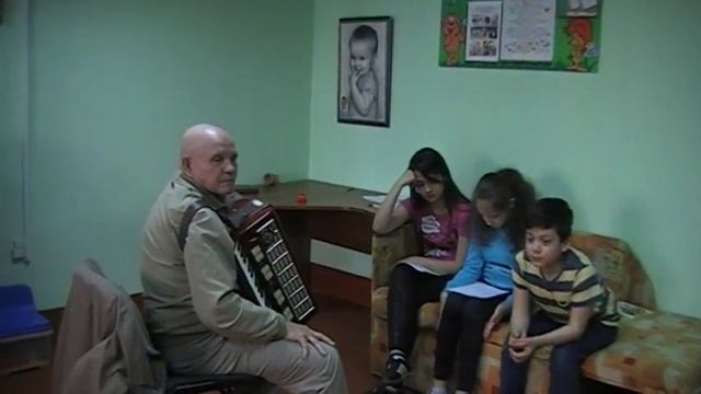 Лучший лингвист - Станислав Васильевич Потапов. Центр Ларион 2017 смотреть онлайн