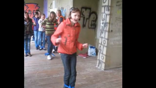 Игровая программа в Молодежном центре смотреть онлайн