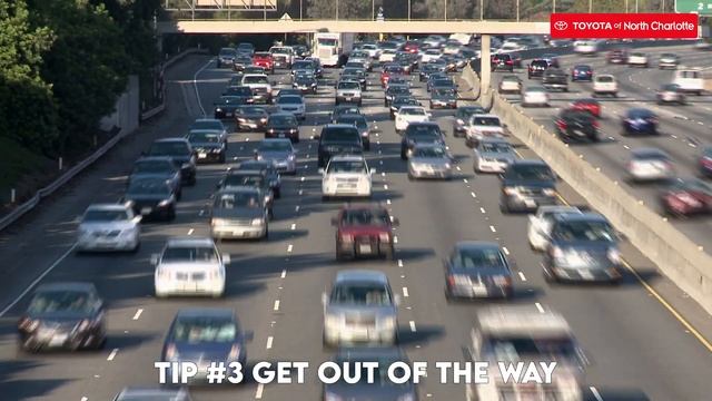 Do you know how to react when you're being tailgated? смотреть онлайн