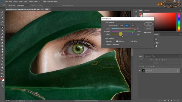 How to change Eye Colour in Adobe Photoshop | D-Pro Graphics смотреть онлайн