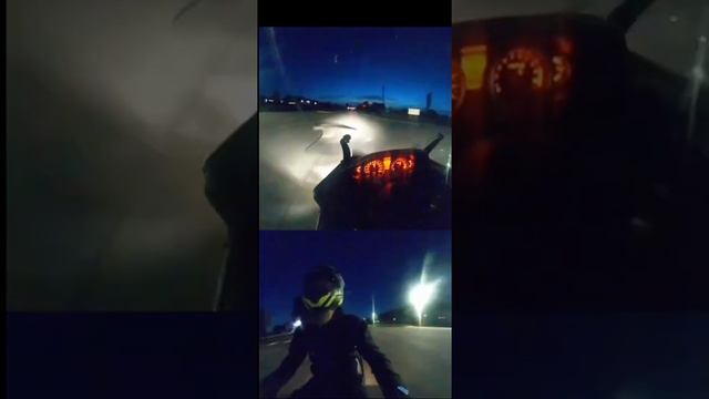 Night time ride on another Big Boy Toy? #motorcycle #scooters #maxscooters #suzuki #suzukiburgman смотреть онлайн