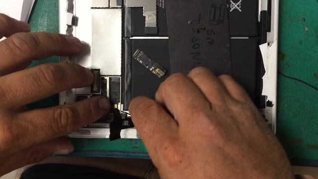 IPad 2 Wifi Flex Replacement Shortcut Trick смотреть онлайн
