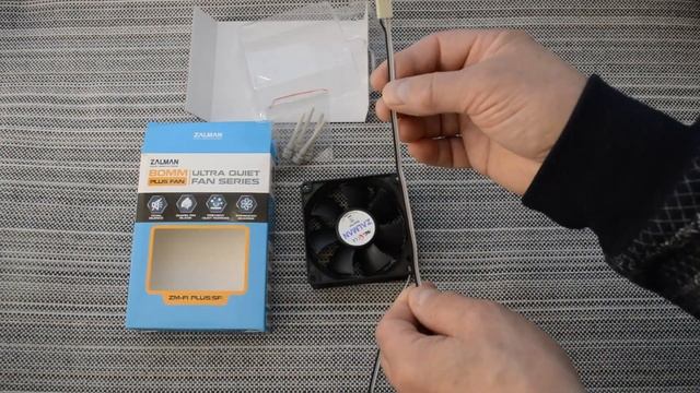 ОНЛАЙН ТРЕЙД.РУ - Вентилятор для корпуса Zalman ZM-F1 PLUS (SF) смотреть онлайн