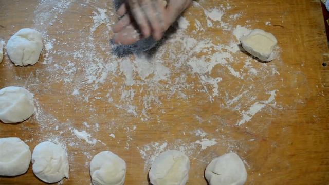 Чуду с зеленью. Дагестанское чуду. Лепешка с сыром. Рецепт чуду. смотреть онлайн