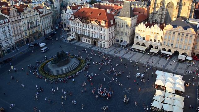 View of Old Town Square from the Old Town Hall - Prague смотреть онлайн