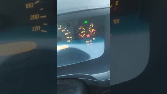 Кайрон, дизель. Заводимся при - 27°, после 12 часов простоя. Топливо без антигеля. смотреть онлайн