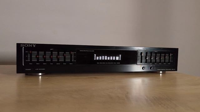 SONY SEQ-411 смотреть онлайн