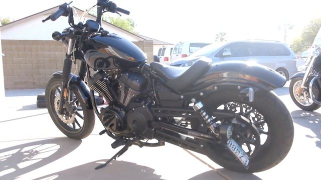 2014 Yamaha Star Bolt Python Exhaust: Walk Around, Cold Start смотреть онлайн