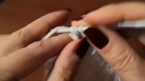 Шапочка вытянутыми петлями для снегурочки, крючком.