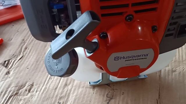 Máy Cắt cỏ Thụy Điển 541RS/ENGINE Công Xuất Lớn Mới Ra Mắt Giá Đẹp смотреть онлайн