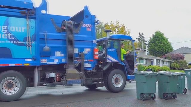 Изучаем цвета и машинки Что лишнее ?Логика для детей смотреть онлайн