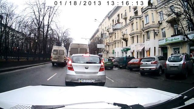 Видеорегистратор автомобильный Digital DCR 310 HD встроен 2 камера смотреть онлайн