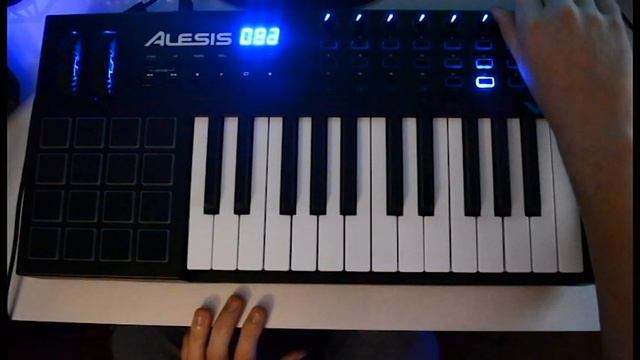 Alesis VI25 Live Demo