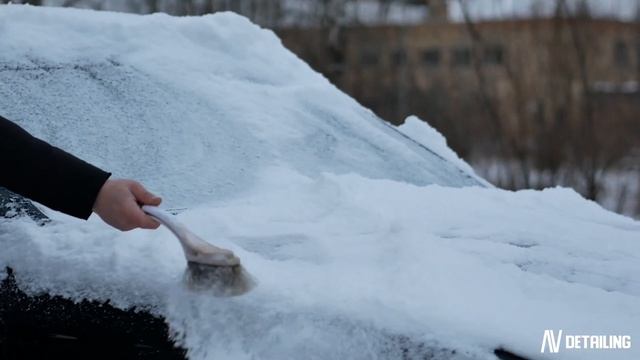 Как чистить авто от снега и не повредить ЛКП? смотреть онлайн