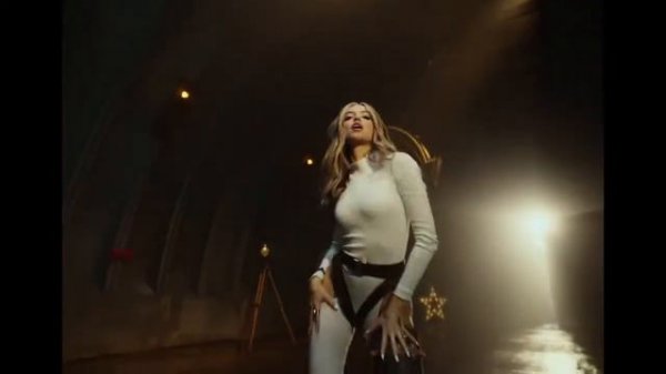 DOROFEEVA - gorit - (наоборот)