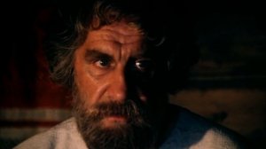 Чти отца своего. Отец бьёт сына. Порка Ломоносова (к/ф Михайло Ломоносов)