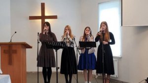 Смотрю я на Христа, и верою живу.../Псалом/Группа сестёр.