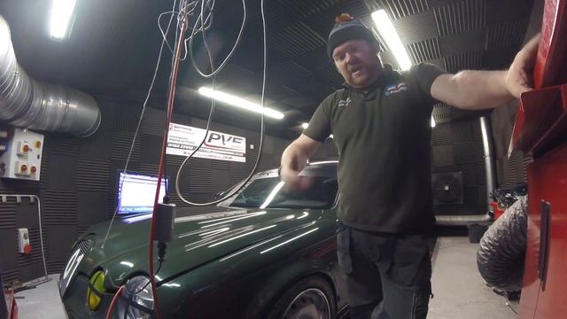 Jaguar S-Type R 4.2 V8 Supercharged 'Plug an Play' aftermarket ECU Conversion using MaxxECU - XKR смотреть онлайн