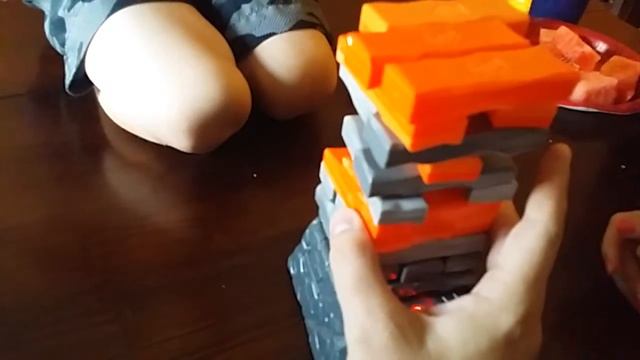 Ashers play and review Jenga Quake смотреть онлайн