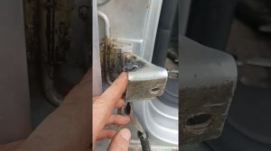 ремонт дверной петли туран