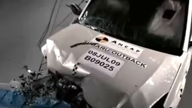 Subaru Outback - Crash Test смотреть онлайн