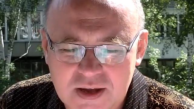 Аллен Гинзберг — О чём это? (Перевод и чтение А.Щ.) смотреть онлайн