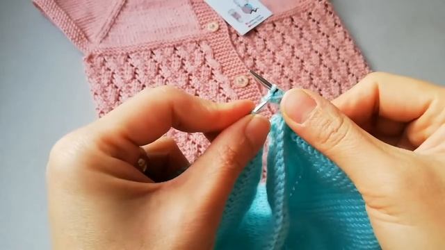 Yakadan Başlamalı Tek Parça Dikişsiz Bebek Yeleği 2 Yaş ~ Anlatımlı Bebek Yeleği