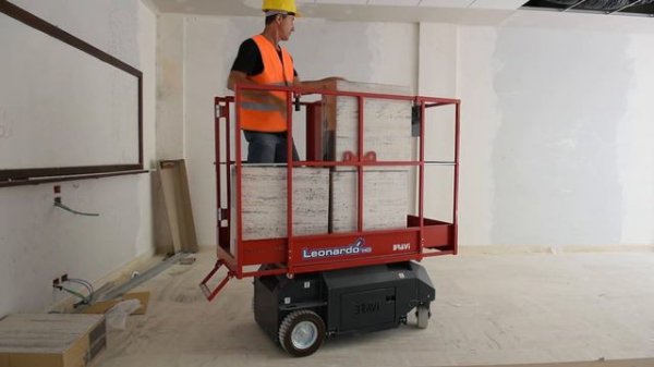 LEONARDO HD - The revolutionary vertical mast lift