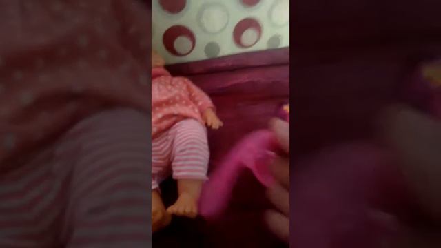 Бебі борн смотреть онлайн