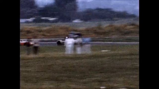 Frank Monise in his Lotus 23 смотреть онлайн