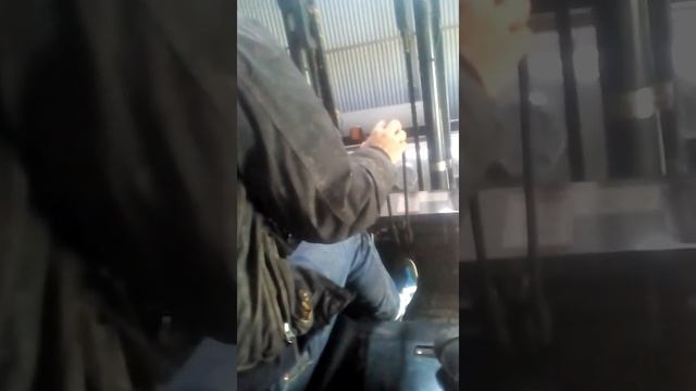 Первый раз на манипуляторе смотреть онлайн