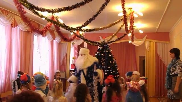 Дед Мороз зажигает! смотреть онлайн