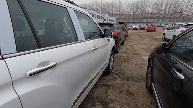 Great Wall car parking lot（GreatWall pickup Pao，HAVAL H9，Haval F5） смотреть онлайн