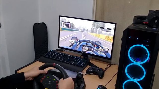 F1 2020 - Logitech Momo Racing смотреть онлайн
